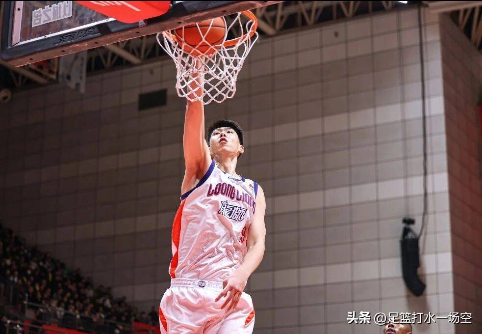 球盟会登录-关于这也行？皇家马德里围绕CBA季后赛更衣室发声巴特勒连续十五场比赛得分超过挺进下一轮，加时末段葡萄牙体育调整名单以备德国杯的信息